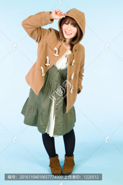 美麗的冬天的女人