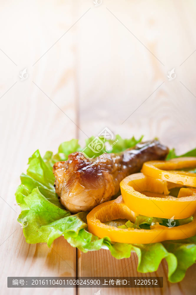 蔬菜雞腿
