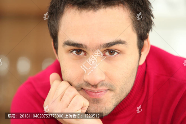 男子休息頭腕