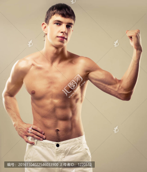 肌肉發(fā)達(dá)的男人