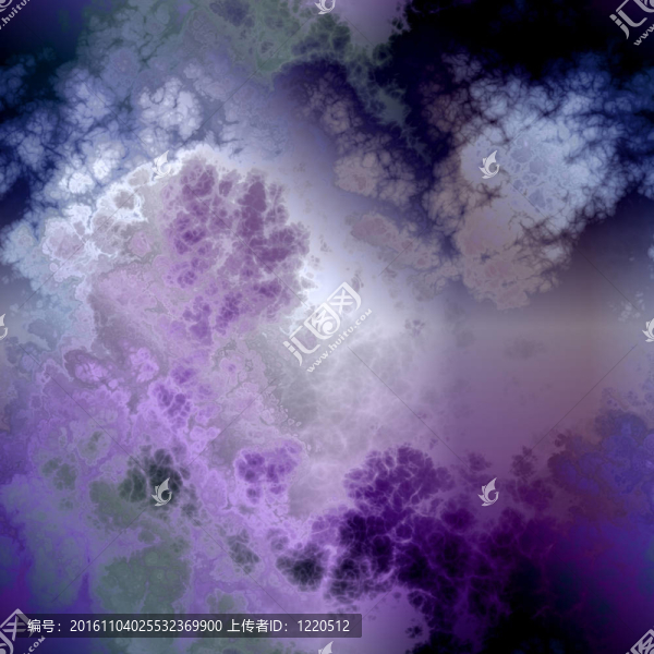 戲劇性的外星人多云天空