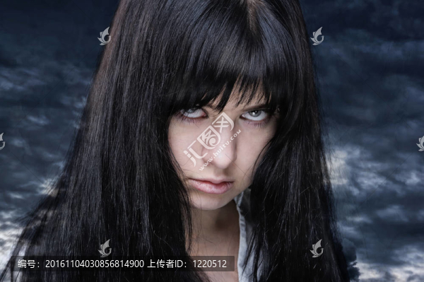 幽靈般的女孩