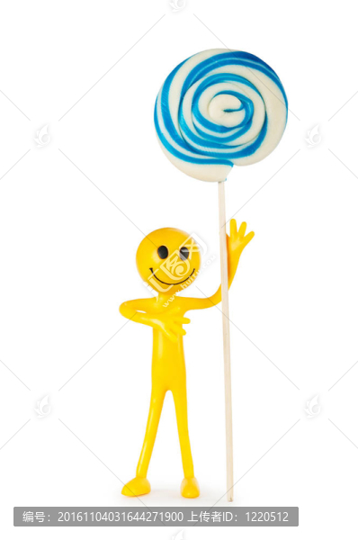 拿著五顏六色的棒棒糖，孤立在白色的笑臉