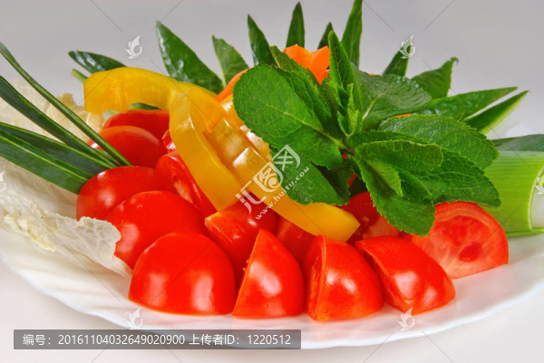 沙拉；開胃；早餐；食品；蔬菜；中草藥；洋蔥；蔬菜