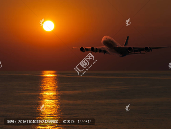 降落的飛機(jī)
