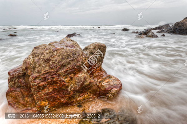 海灘巖