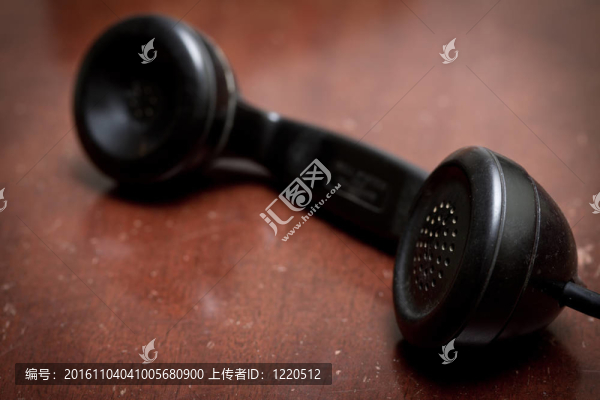 擺脫困境
