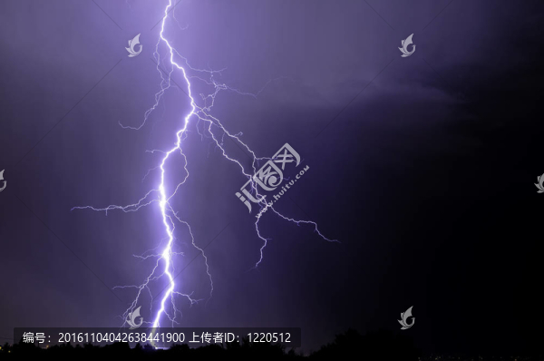 Tucson閃電