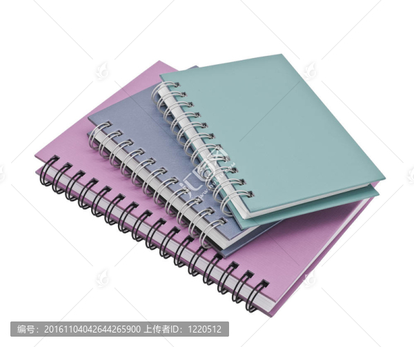 一堆環(huán)粘結(jié)劑書(shū)或筆記本