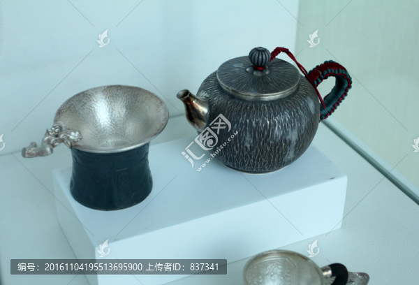 陶罐