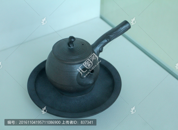 陶罐