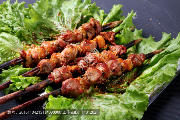 烤紅柳肉串