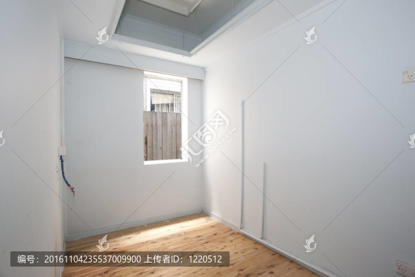 現(xiàn)代臥室