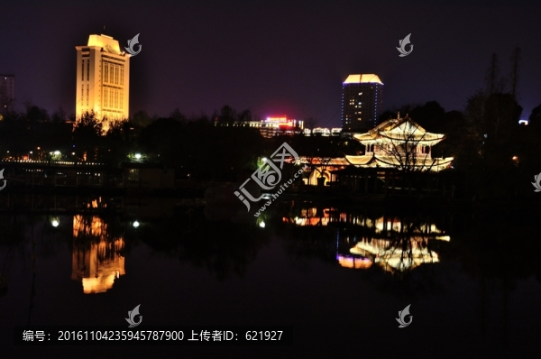 翠湖夜景