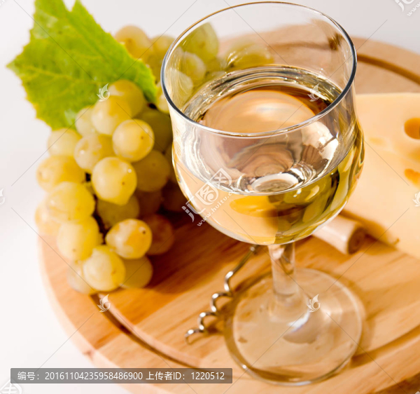 葡萄酒與葡萄玻璃