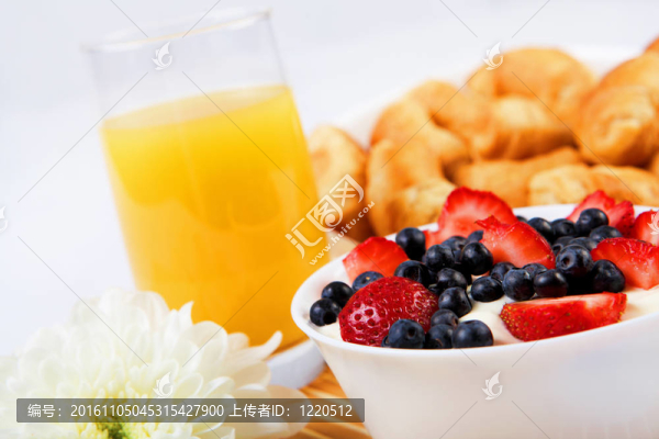 早期的早餐。