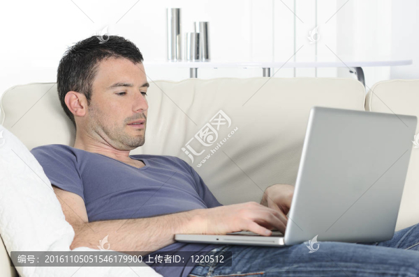 家里的電腦