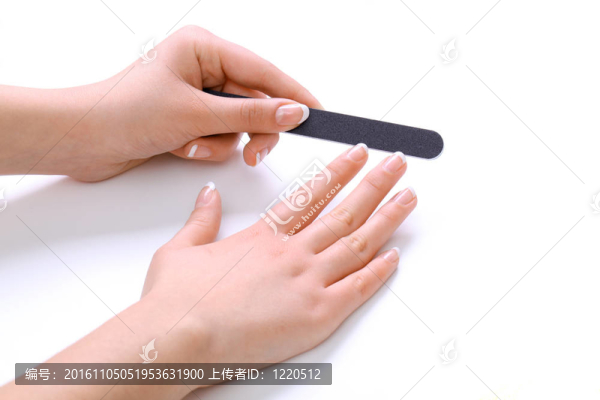 修指甲