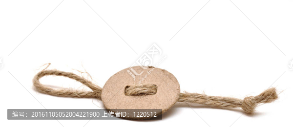 用繩子綁著的圓形標(biāo)簽