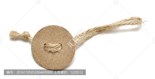 用繩子綁著的圓形標(biāo)簽
