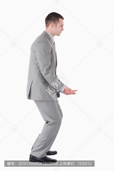 商人背著沉重的東西