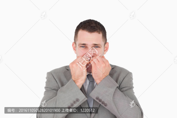 緊張的年輕商人