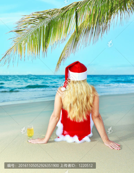 Santa小姐