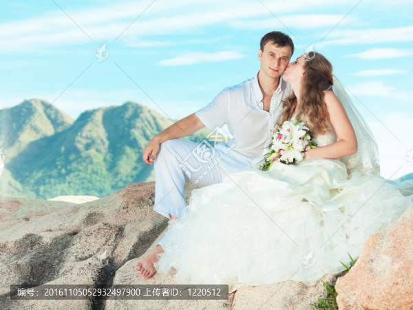 婚禮上的親吻