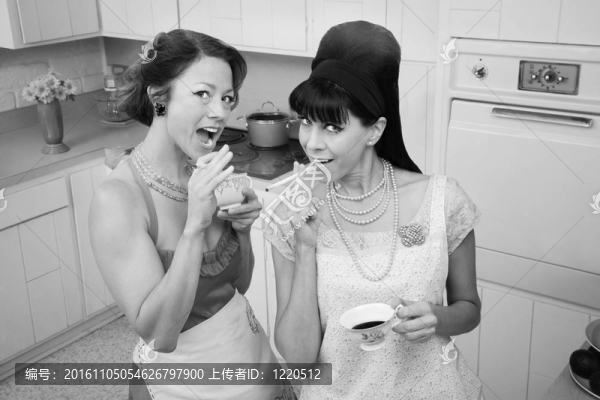 女性吸煙與喝咖啡