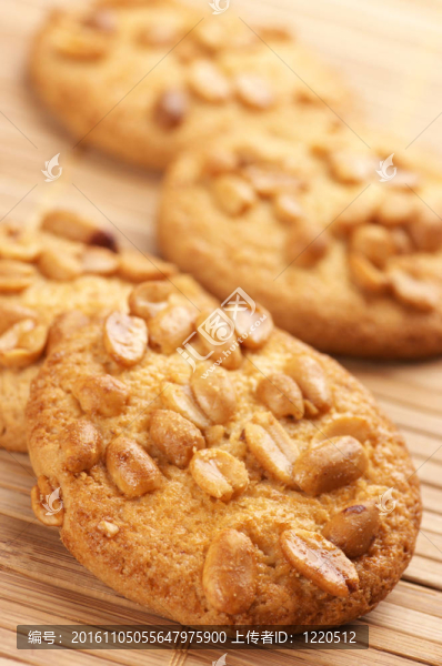 餅干和堅(jiān)果