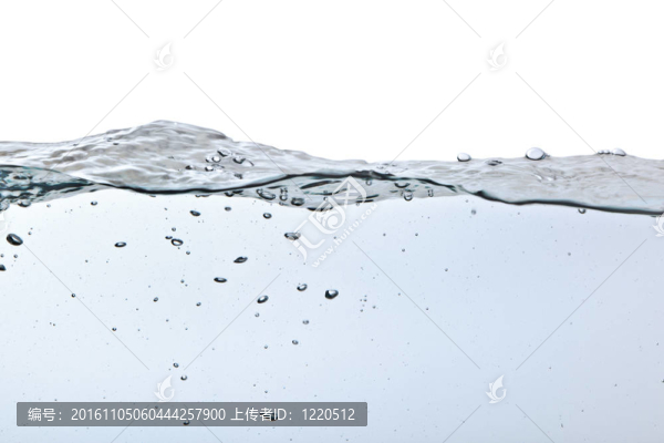 白色水上的氣泡