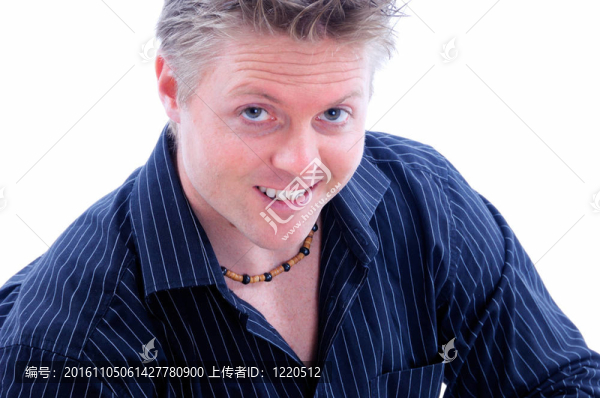 年輕有魅力的男人