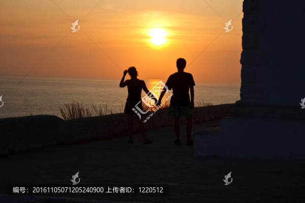 戀人們在日落