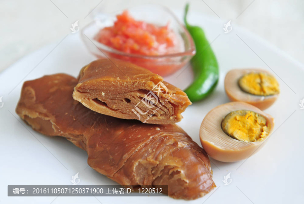 經(jīng)典的也門jachnun