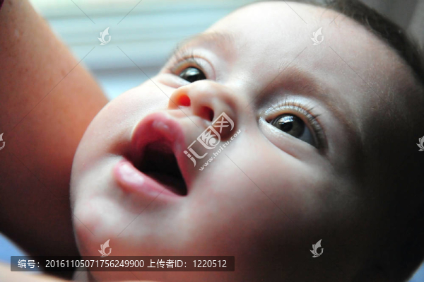 娃娃臉