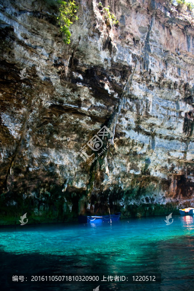 Melissani,Lake；Kefalonia