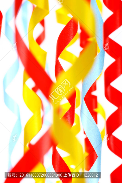 慶祝閃亮的紅；綠島和黃顏色白色