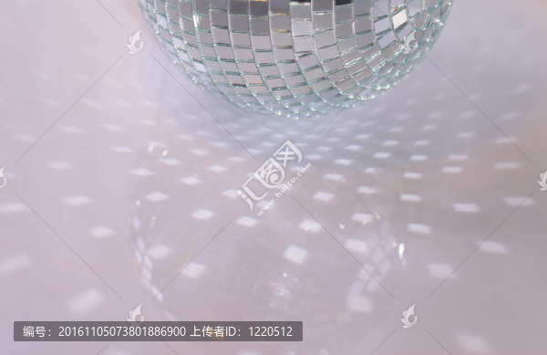 紫鏡球