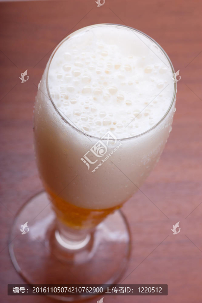 一杯啤酒