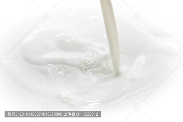 牛奶濺