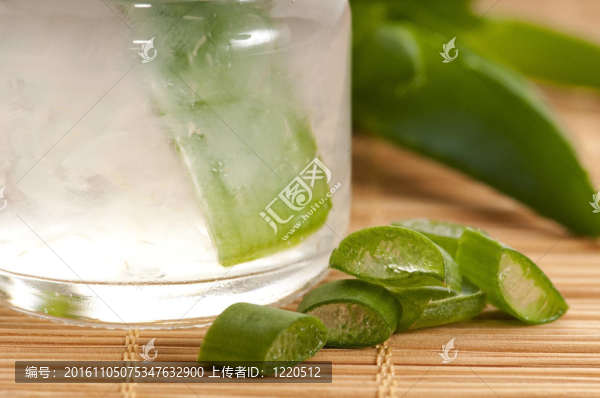 鮮葉蘆薈汁