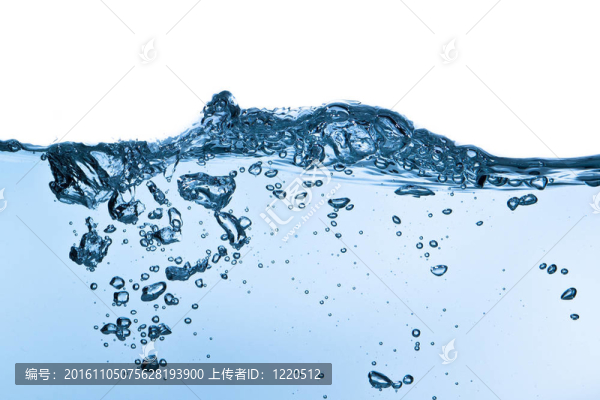 潑水