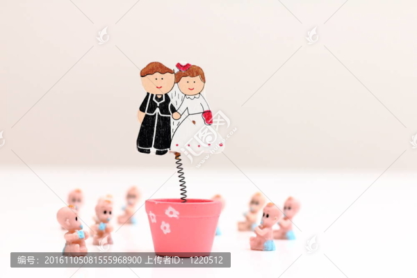 婚后嬰兒出生
