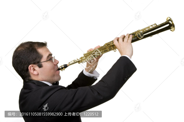 薩克斯孤立White
