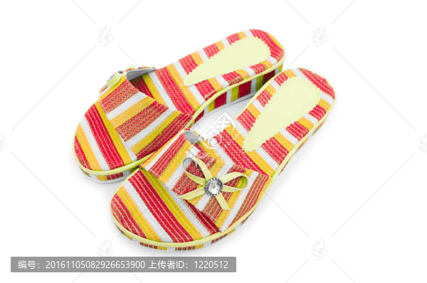 夏天的彩色鞋子