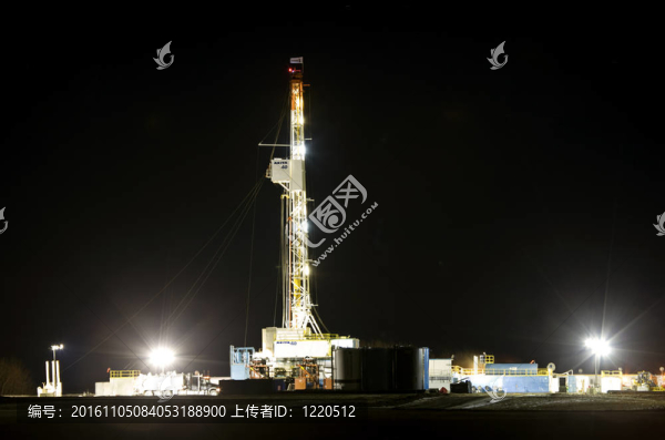 夜間鉆孔鉆機