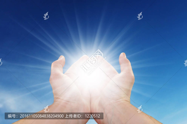 太陽(yáng)在你的手中