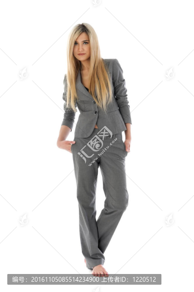 美麗的金發(fā)女郎的灰色服裝