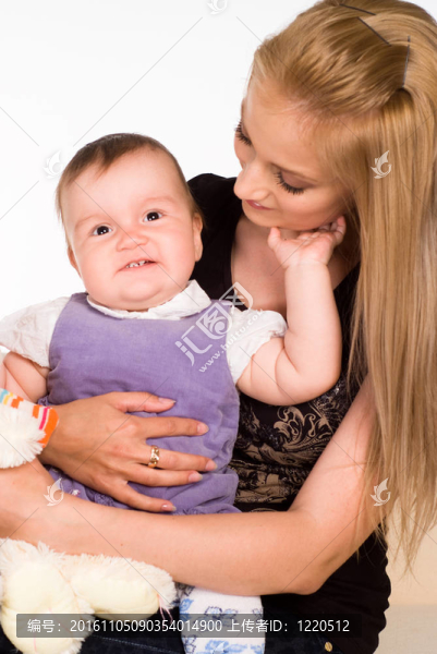 媽媽和小女兒