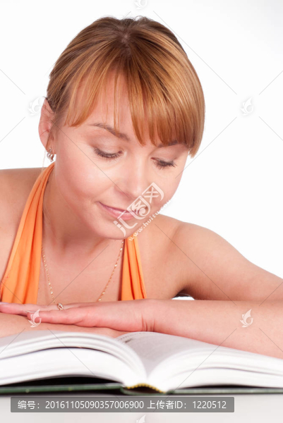 可愛(ài)的女人閱讀